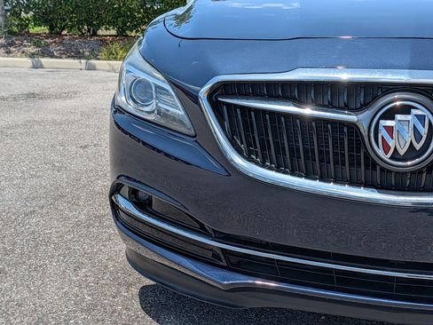 Used 2017 Buick LaCrosse Essence w/ Sun and Shade Package FWD image 9