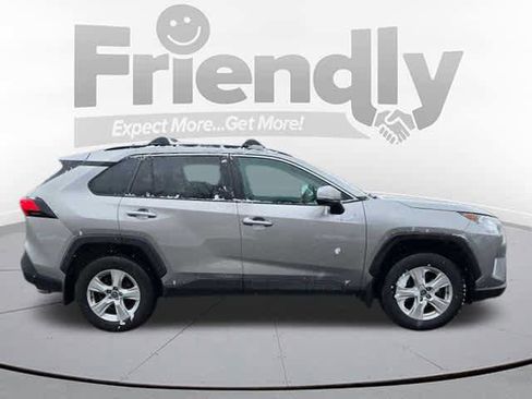 Used 2020 Toyota RAV4 XLE image 4