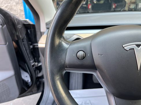 Used 2019 Tesla Model 3 Standard Range Plus RWD image 15