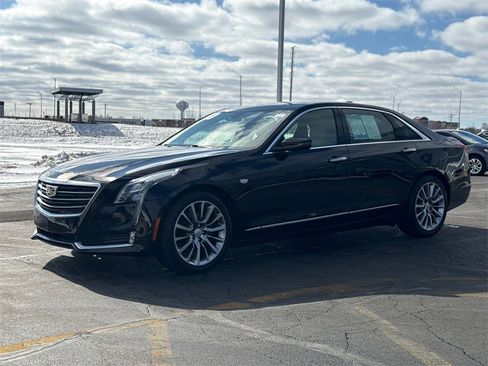 Used 2018 Cadillac CT6 Luxury image 5