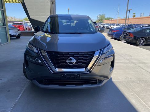Used 2023 Nissan Rogue S image 7