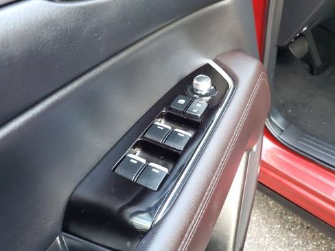 Used 2023 MAZDA CX-5 Signature image 17