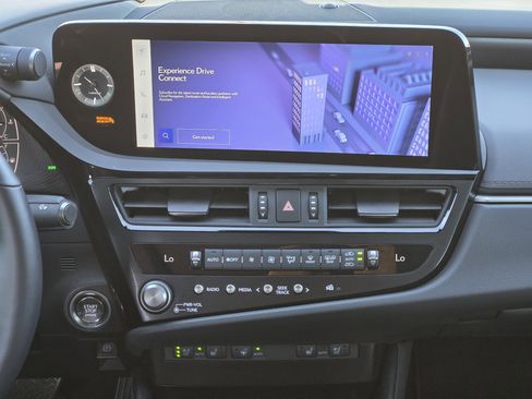 Certified 2025 Lexus ES 350 w/ Premium Package image 24