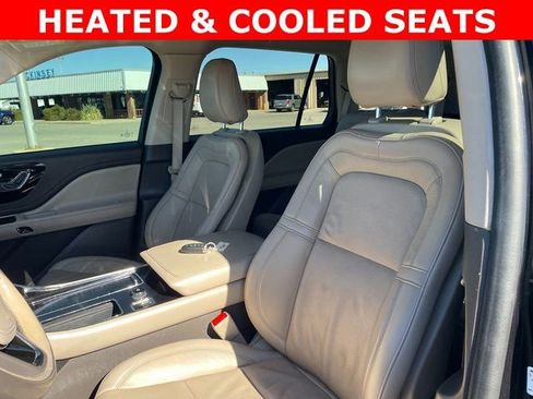 Used 2023 Lincoln Aviator Reserve w/ Equipment Group 201A image 10