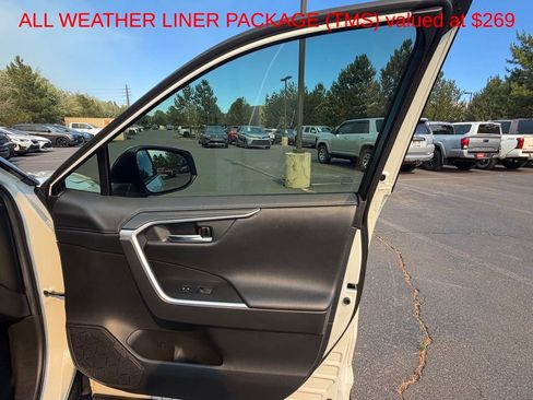 Used 2021 Toyota RAV4 XSE w/ XSE Grade Weather Package AWD/4WD image 10