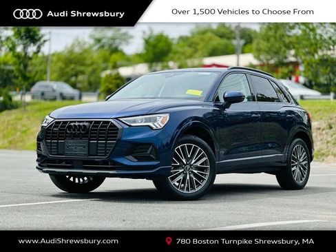 Used 2023 Audi Q3 2.0T Premium Plus w/ Premium Plus Package AWD/4WD image 1