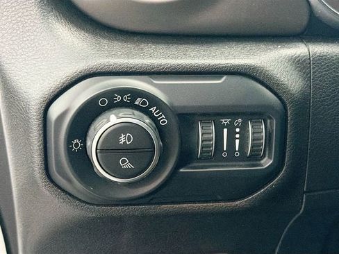 Used 2020 Jeep Gladiator Sport w/ Quick Order Package 24S image 14