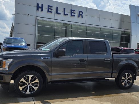 Used 2019 Ford F150 XL w/ Equipment Group 101A Mid AWD/4WD image 3