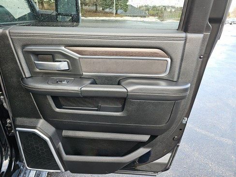 Used 2025 RAM 2500 Laramie image 17