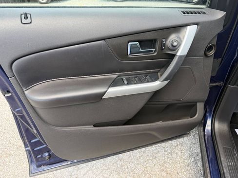 Used 2011 Ford Edge SEL w/ 202A Rapid Spec Order Code AWD/4WD image 13