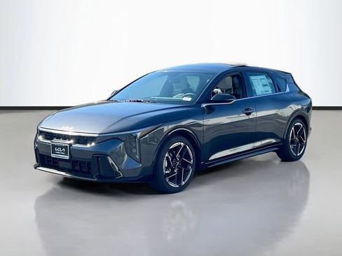 New 2026 Kia K4 GT-Line Turbo FWD image 3