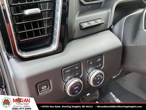 Certified 2025 GMC Sierra 2500 Denali Ultimate AWD/4WD image 24