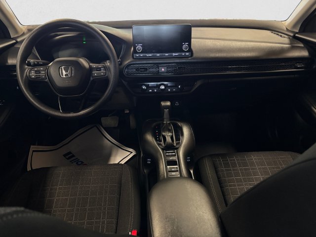 Used 2025 Honda HR-V LX image 11