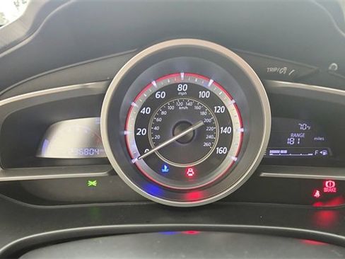 Used 2015 MAZDA MAZDA3 i Sport image 19