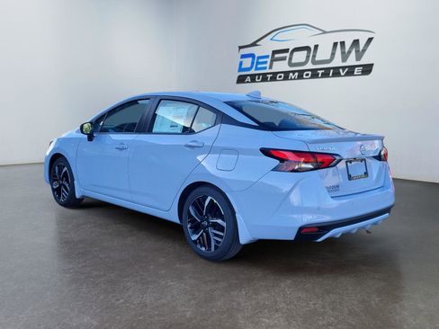 New 2025 Nissan Versa SR w/ Trunk Package image 5