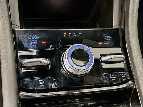 Used 2022 Jeep Grand Cherokee Trailhawk w/ Advanced Protech Group II image 25