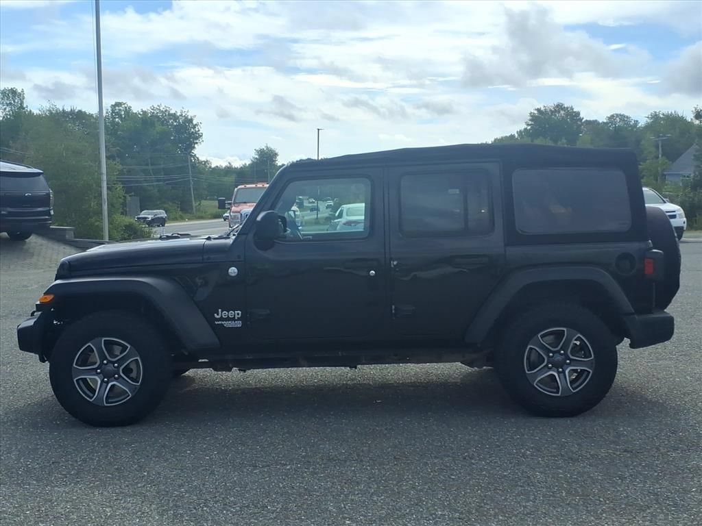 Used 2018 Jeep Wrangler Unlimited Sport S AWD/4WD image 7