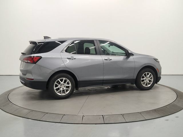 Used 2024 Chevrolet Equinox LT FWD image 8
