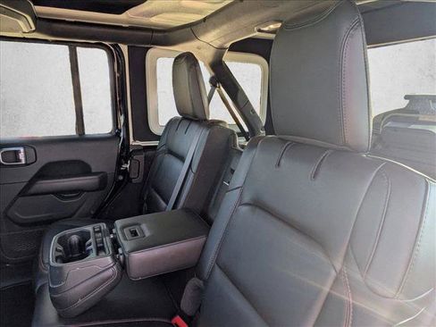 Used 2021 Jeep Wrangler Unlimited Rubicon image 15