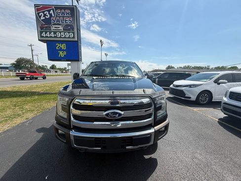 Used 2015 Ford F150 King Ranch w/ Equipment Group 601A Luxury AWD/4WD image 8