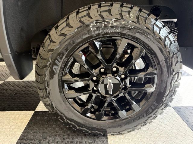 New 2026 Chevrolet Silverado 2500 LTZ w/ Trail Boss Package AWD/4WD image 11