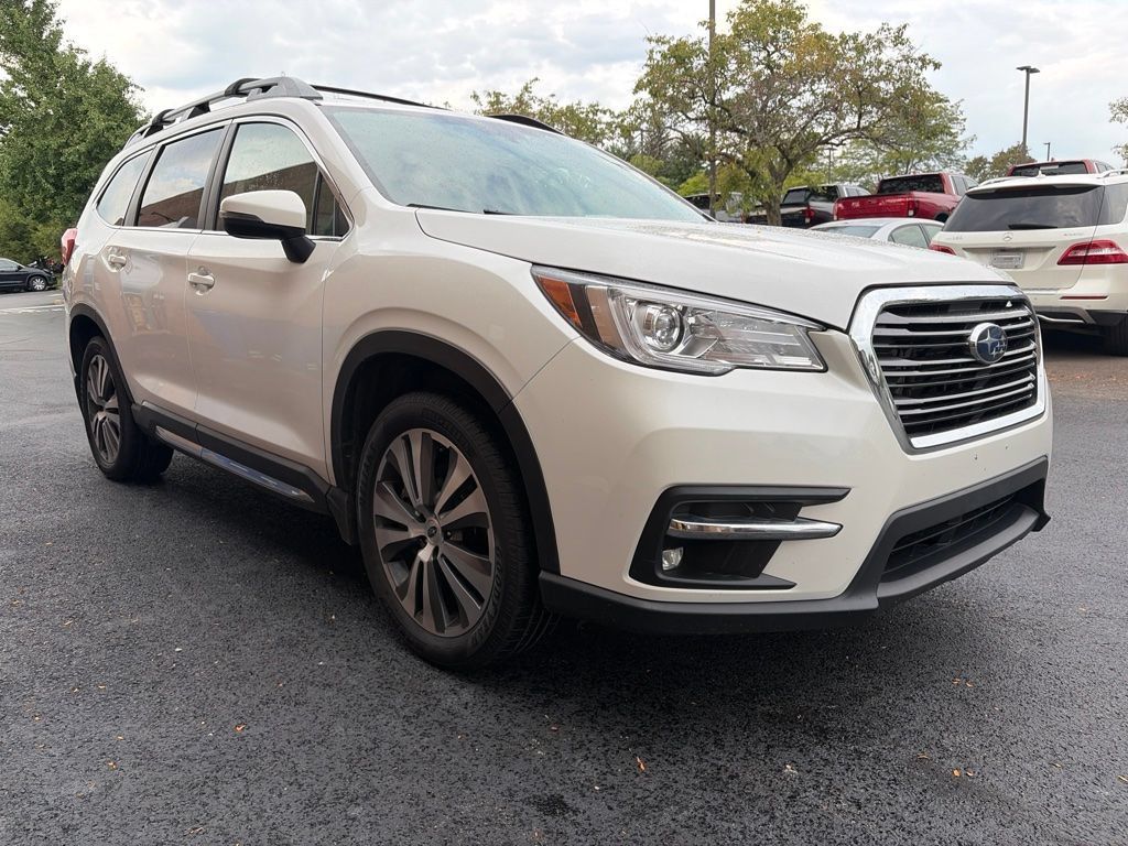 Used 2022 Subaru Ascent Limited w/ Technology Package AWD/4WD image 4
