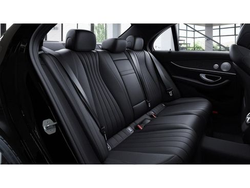 Certified 2023 Mercedes-Benz E 350 4MATIC Sedan image 5