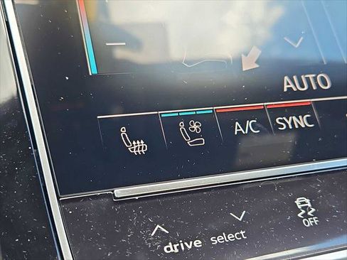 New 2025 Audi Q7 3.0T Premium Plus AWD/4WD image 14