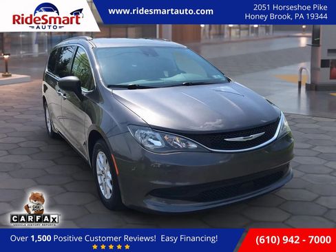 Used 2021 Chrysler Voyager Lxi FWD image 1