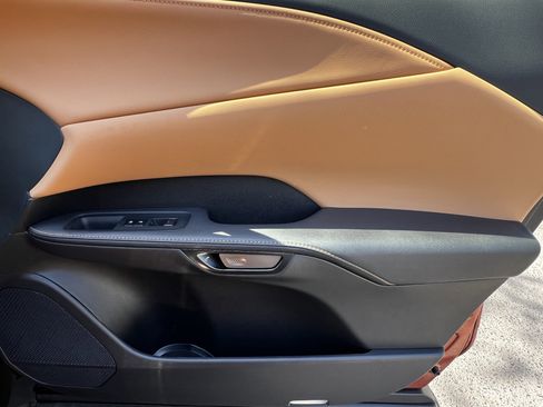 Used 2025 Lexus RX 350 Premium w/ Accessory Package image 42