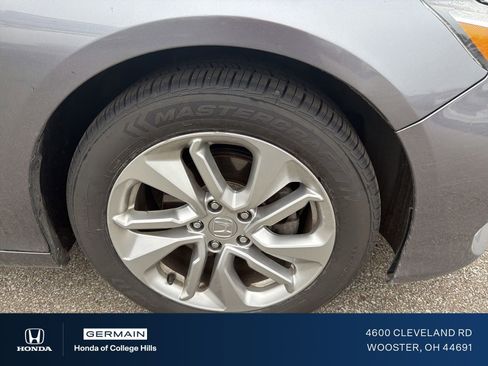 Used 2018 Honda Accord LX image 4