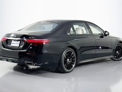 Certified 2023 Mercedes-Benz S 580 4MATIC Sedan image 12