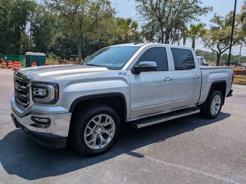 Used 2018 GMC Sierra 1500 SLT AWD/4WD image 8