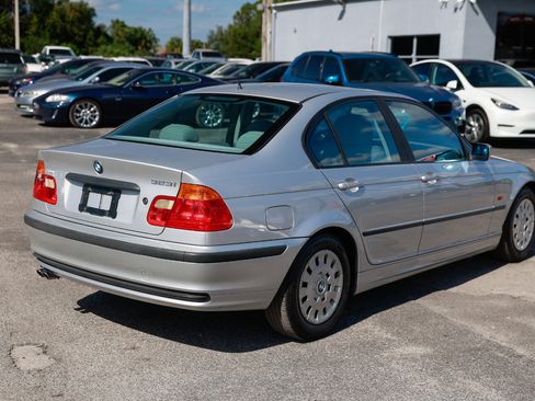 Used 1999 BMW 323i Sedan image 11