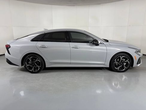 New 2026 Kia K5 GT-Line w/ GT-Line Red Interior Package AWD/4WD image 9