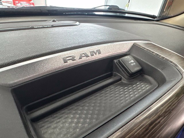 Used 2019 RAM 1500 Laramie AWD/4WD image 50