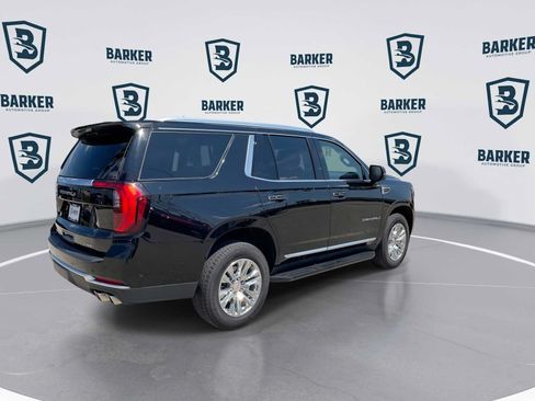 Used 2025 GMC Yukon Denali AWD/4WD image 9
