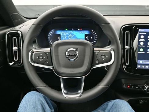 New 2026 Volvo XC40 B5 Ultra w/ Protection Package Premier AWD/4WD image 23