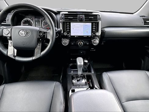 Used 2023 Toyota 4Runner TRD Off-Road Premium w/ Moonroof Package AWD/4WD image 15