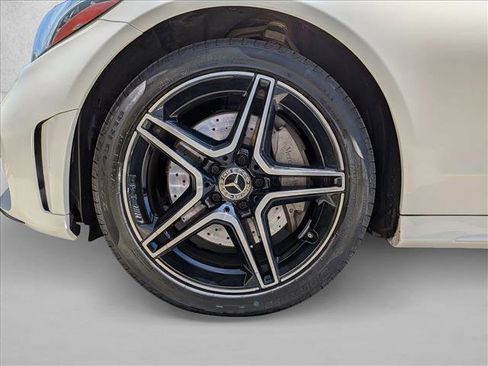 Certified 2019 Mercedes-Benz C 300 4MATIC Sedan image 24