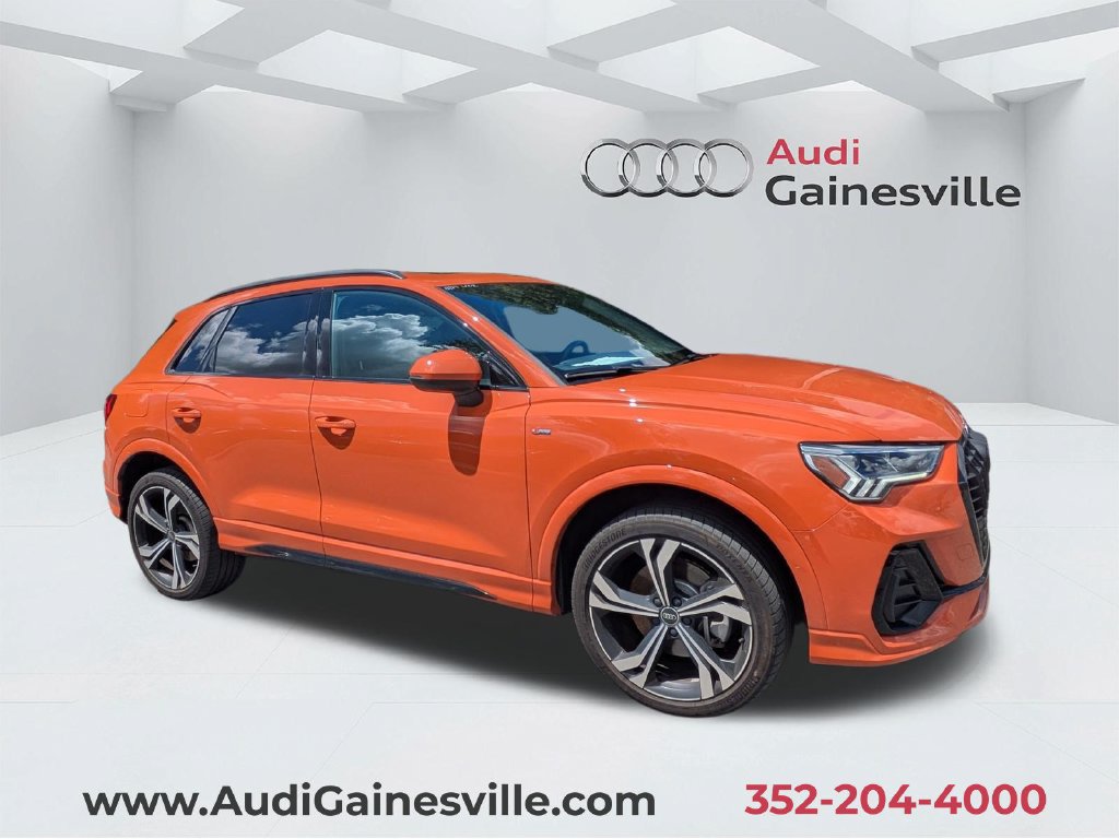 Used 2024 Audi Q3 2.0T Premium Plus AWD/4WD image 1