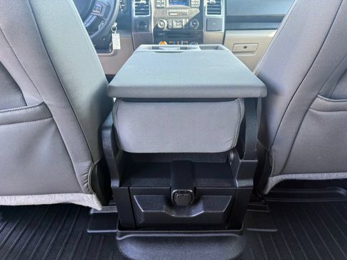 Used 2015 Ford F150 XLT w/ Trailer Tow Package RWD image 24