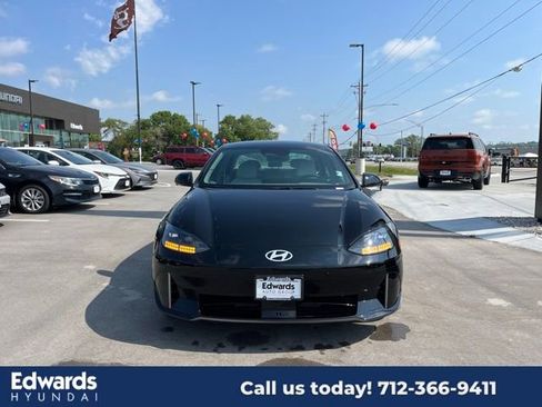 New 2024 Hyundai Ioniq 6 Limited image 2