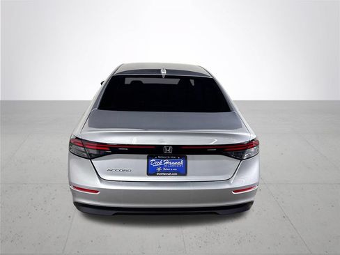 Used 2023 Honda Accord LX image 7