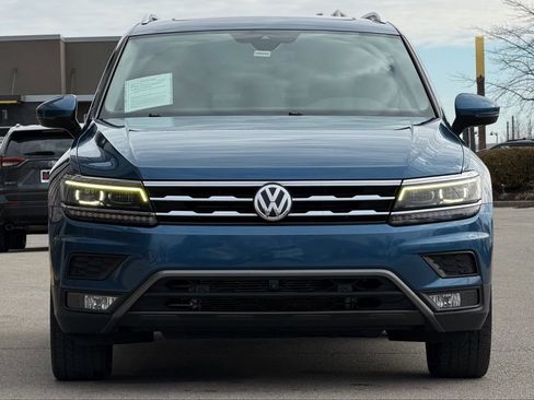 Used 2018 Volkswagen Tiguan SEL Premium image 4