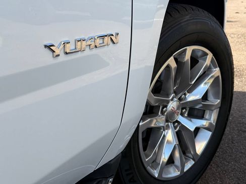 Used 2019 GMC Yukon SLT w/ Open Road Package RWD image 17