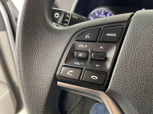 Used 2019 Hyundai Tucson SE image 12