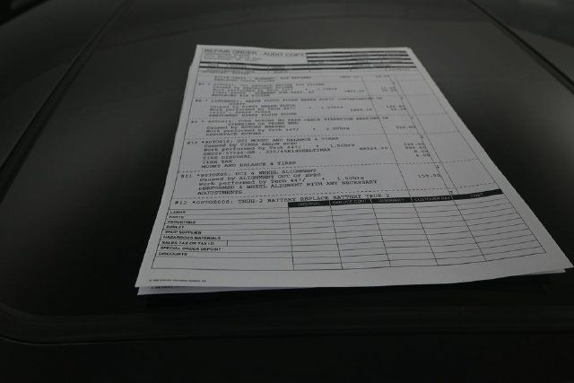 Used 2024 Toyota Camry SE FWD image 5