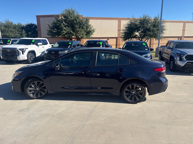 Used 2026 Toyota Corolla SE FWD image 6