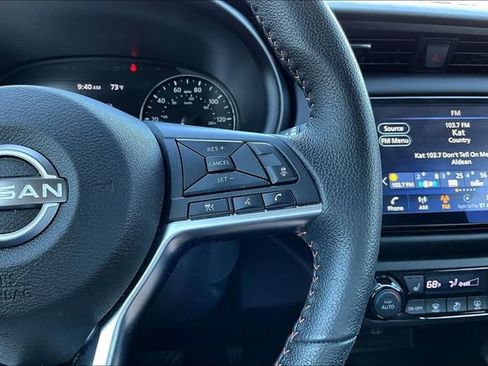 Used 2024 Nissan Kicks SR w/ SR Premium Package FWD image 12